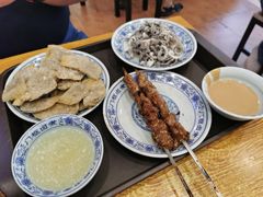 老北京炸灌肠-门框胡同百年卤煮(新街口店)