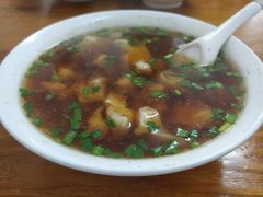红汤馄饨-吴家馄饨