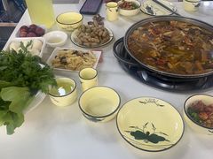 -野菌王•养生汤锅•野生菌火锅(大理漾濞路店)