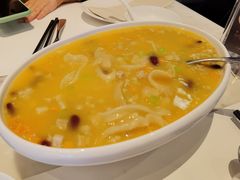 -港丽餐厅(高德置地店)