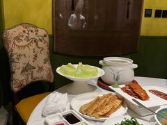 -贝勒爷·酥不腻烤鸭