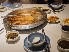 -左庭右院鲜牛肉火锅(金山万达店)