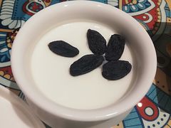 经典原味酸奶-楼兰古丽·新疆菜(大唐西市店)