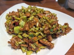 怪味牛柳-恩宏德餐馆(平山道店)