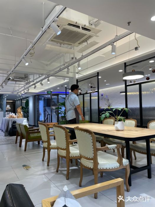 高力乐面包咖啡厅(西塔店)图片