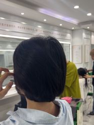 -镁连社·美联社
