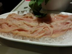 -小天鹅火锅·一线江景洪鼎旗舰店(洪崖洞店)