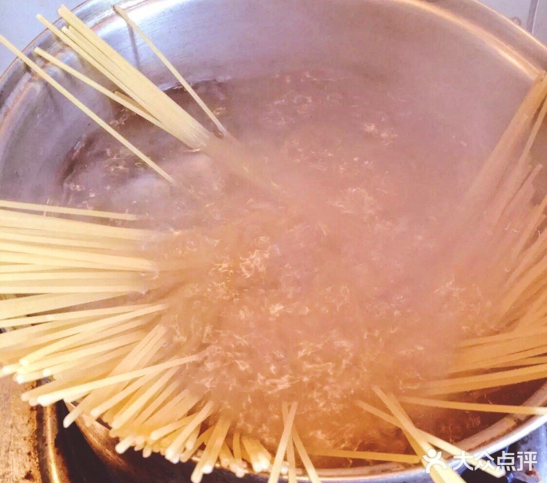 番茄肉酱意面|酸酸甜甜的美味