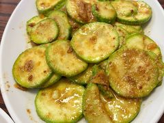 咸蛋黄炒小瓜-甜甜屋(解放中路店)