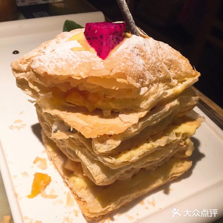 这里的小哥哥和小姐姐也很亮眼服务很及时