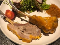 丝路秘制羊排-丝路金桃·新疆菜(徐汇店)