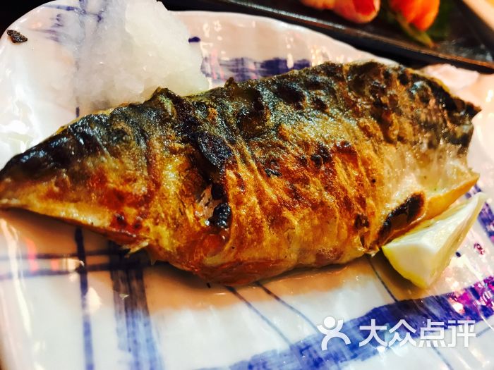 平成屋日式料理店(山东中路店)烤青花鱼图片 - 第5张