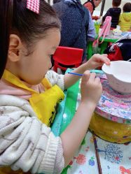 -泥娃娃DIY陶吧(易生活购物公园店)