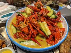 黄焖小龙虾-龙虾奇迹泥炉烤肉(大华三路店)