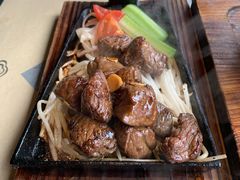 铁锄牛排-穹六人间 people 6(岳阳路店)