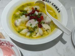 -渝是乎酸菜鱼(龙旗购物中心店)