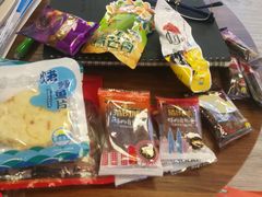 -来伊份(龙之梦长宁店)