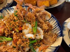 -Cuc Gach Quan Restaurant