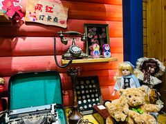 景观位-米德维奇俄式西餐厅(西六道街店)