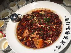 -江渔儿酸菜鱼(奥园广场金发购物中心店)