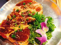 -明洞阿姨·韩式酱蟹烤肉·创意料理(三元桥店)