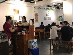 大堂-丽虹云南过桥米线(兴工街店)