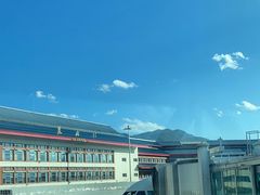 -丽江三义国际机场