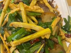 -钟记陕南菜·煎锅鱼(红专南路店)