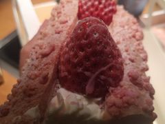 -奈雪的茶(百盛店)