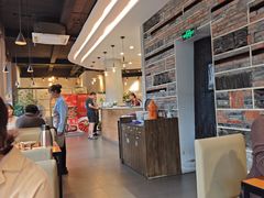 -莲餐厅·湖北菜·潜江小龙虾店(愚园路店)