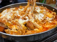 -亲昵春川鸡排(韩国美食街店)