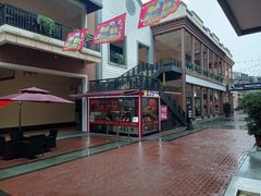 -王府井奥莱临潼小镇(临潼店)