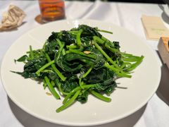 拍蒜豆豉炒红薯叶-汤城小厨•粤菜•靓汤(苏州街店)