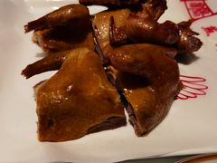 黄泥烧鸽子-燕郊烧鸽子(酷车小镇店)