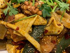 -拿渡·水煮鱼麻辣香锅(王府井奥莱·香江小镇店)