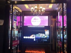 -莹乐迪量贩式KTV(祝桥店)