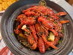 -肥肥虾庄·金牌油焖大虾(东湖欢乐谷店)