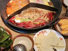 -巴卤社老火锅(财富店)