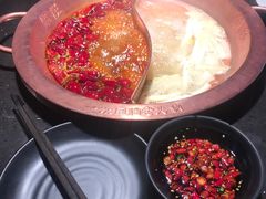 -锅说大脸毛肚重庆老火锅(佐阾店)