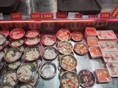 -杨老板·海鲜集市火锅·鲜切牛肉(中防万宝店)