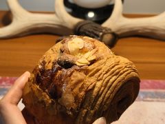 杏仁巧克力牛角-老梦面包CHEZMOREL(麦子店)