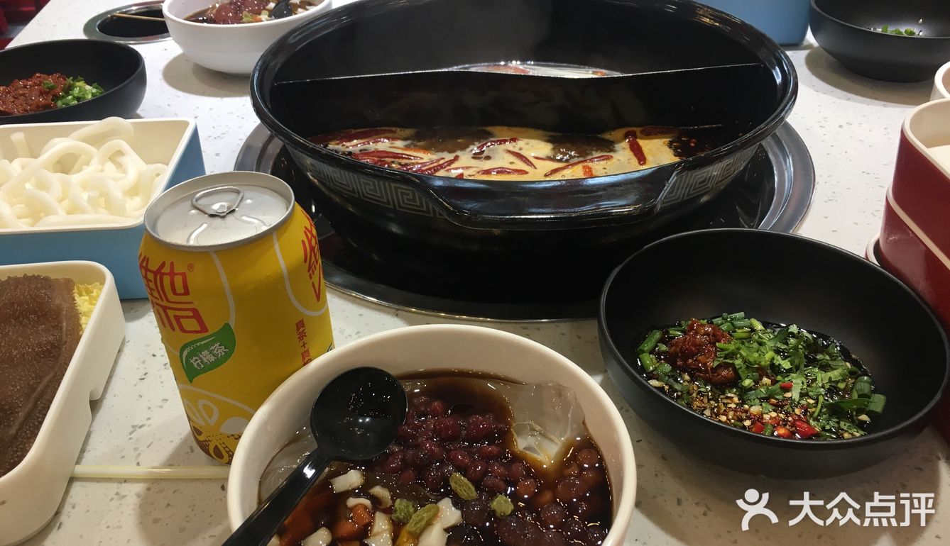 本人超喜欢里面的麻辣汤底口味