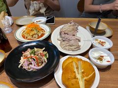 -贯贯吉·清真餐厅(浙江中路店)