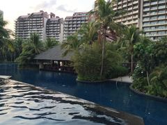 -三亚湾海居铂尔曼度假酒店