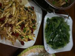 -苗湘食府(十年店)