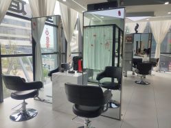 -U·NI SALON 造型