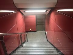 -飞翔公园(地铁站)
