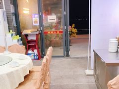 -鹏城人家海鲜酒家·23年老字号(较场尾店)