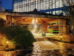 -中家鑫园温泉酒店鑫悦汤泉