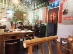 -巴卤社老火锅(财富店)